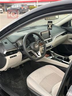 نيسان ألتيما